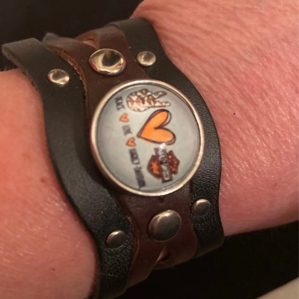 Harley Leather Stud Bracelets - Picture 1 of 7